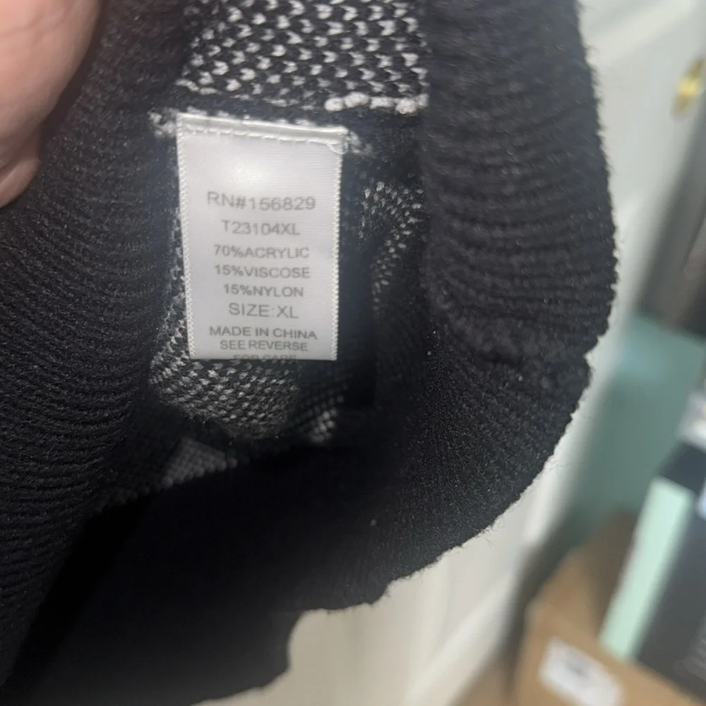 White Birch Black Sweater with White Star Pattern - Picture 4 of 4